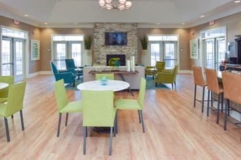 Hawthorne at the summit clubhouse